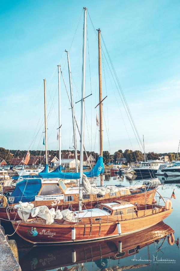Отель Matsya Yacht Нида Экстерьер фото